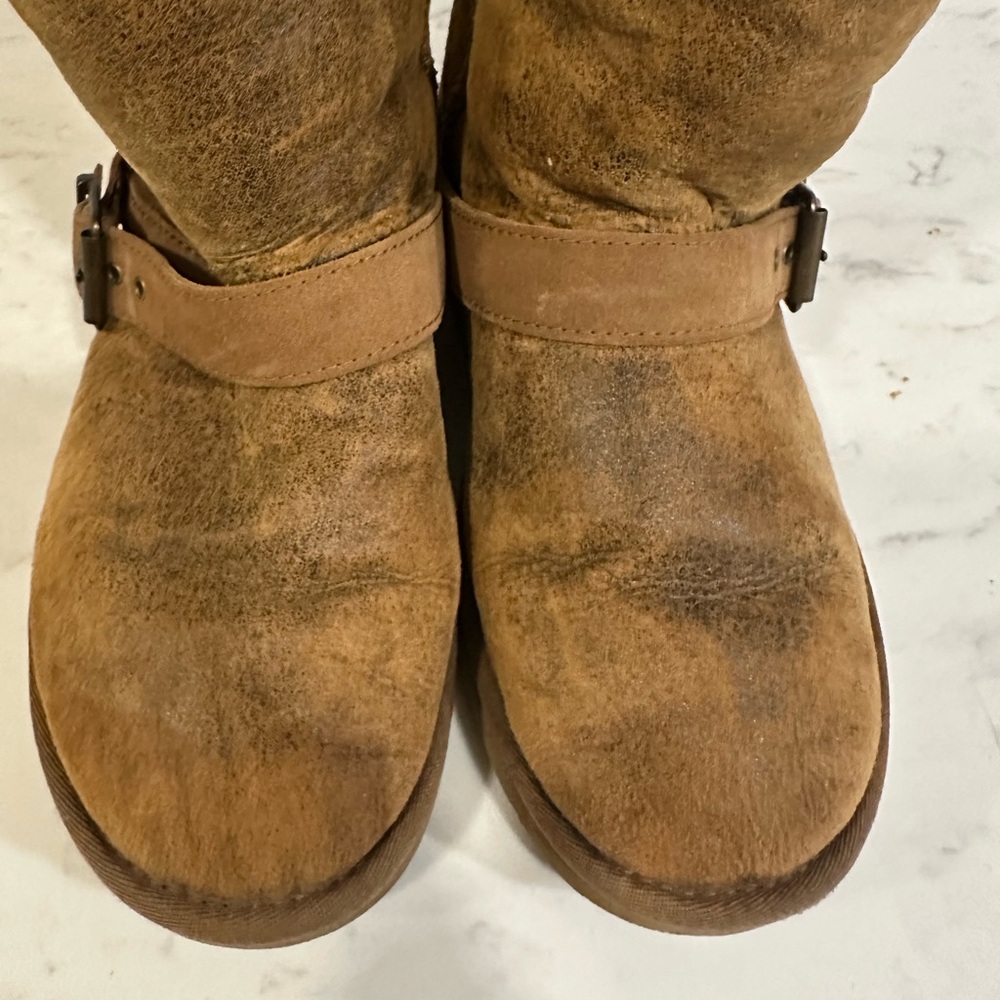 Ugg Dylan Boots Size 8 - image 4